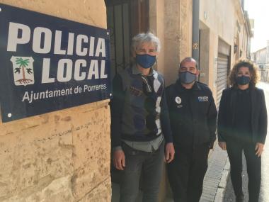 La batlessa de Porreres, Xisca Mora; el regidor d'Interior, Jaume Martorell i el cap de la Policia Local, Sebastià Mora